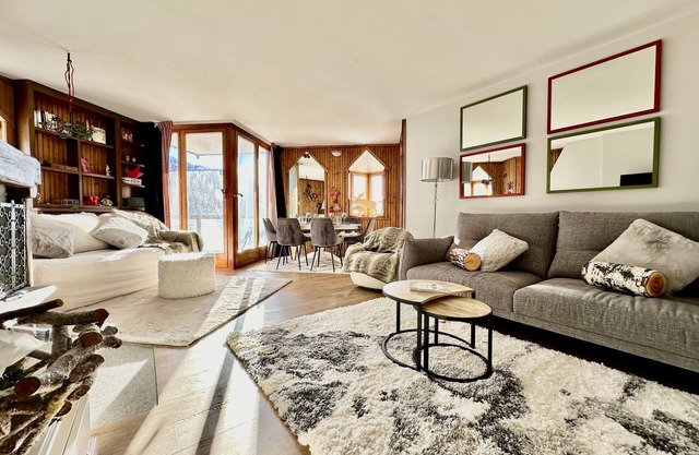 Luxury 4beds ski-in&out steps from center
