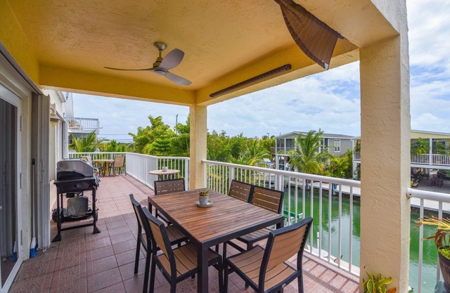 Luxury 4BR Cudjoe Key Retreat | Swim Spa, Dockage & Boater's Paradise