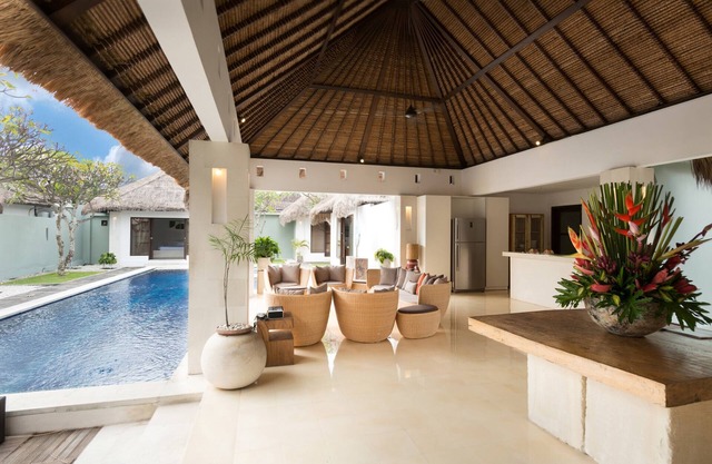 Luxury 5-Bedrooms Haven in Central Seminyak