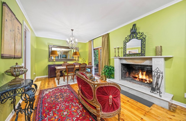 Luxury 5* Secluded, in Nature - Pet Friendly. Walk to village cafe's, shops
