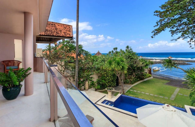 Luxury 5 Star Villa in Bali, Bali Villa 2002