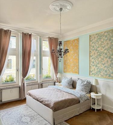 Luxury 5BR City Villa - Chic & Spacious - Families