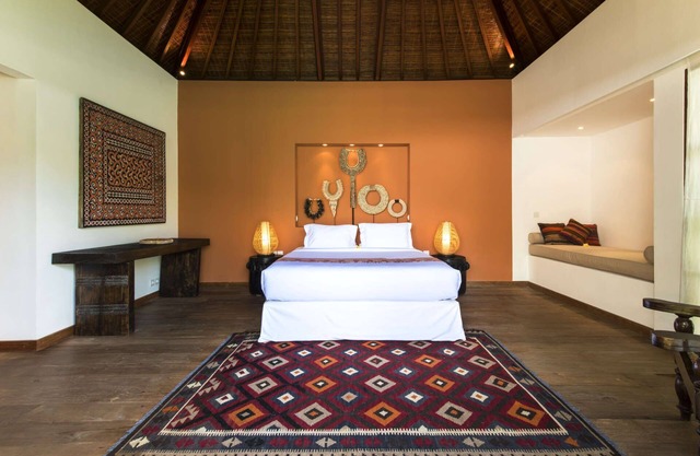 Luxury 7 Bedroom Villa in Seminyak with Private Pool, Bali Villa 2071