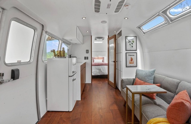 Luxury Airstream Glamping Palmera Unit 2 of 6, On-Site Hiking, Sauna