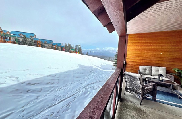 Luxury Alpine 2BR: Ski & Golf (TS3)