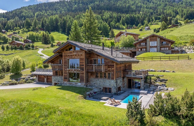Luxury Alps Chalet YOLO