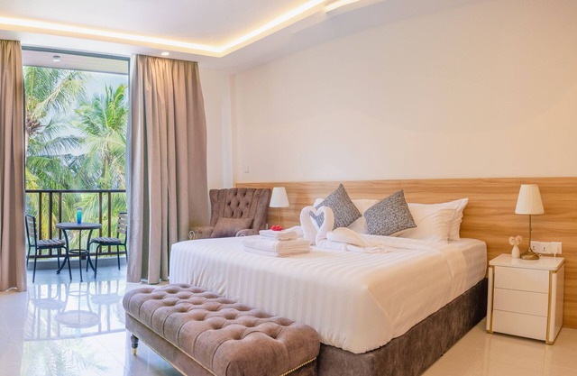 Luxury and Affordable Beach Holiday in Maldives