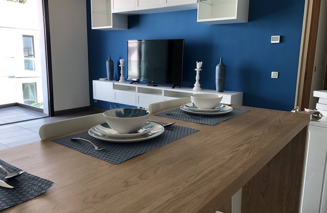 Luxury Anfaplace Blue & Write apartment