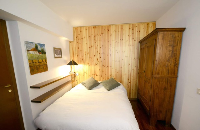 [LUXURY APARTMENT] ★★★★ PRIVATE PARKING-WIFI-NETFLIX