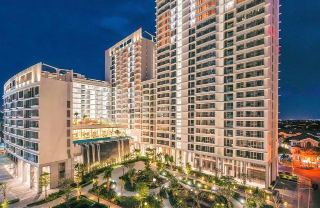 Luxury Apartment in Phu My Hung