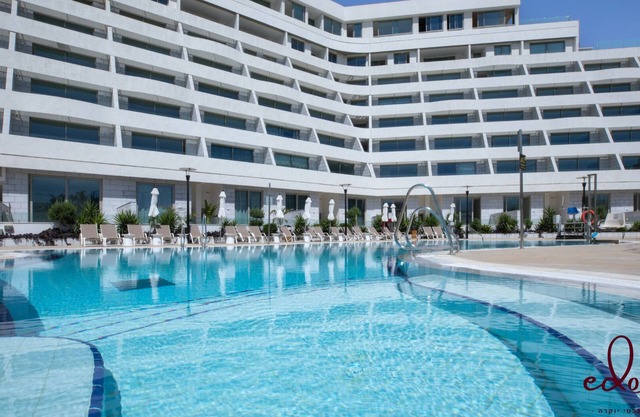 Luxury apartment 50m from the beach - By Edom