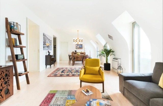 Luxury Apartment by MyPlaceForYou, very quiet, close to Time Out Market Lisbon