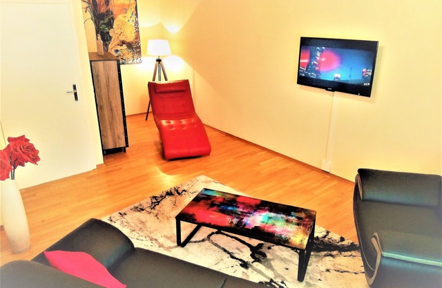 Luxury apartment Hof/Bavaria with box spring bed