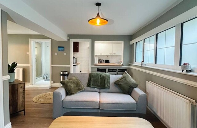 Luxury apartment in Mossley Hill