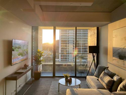 Luxury Apartment in Popular NewActon Precinct-City - Hosted by CanStay
