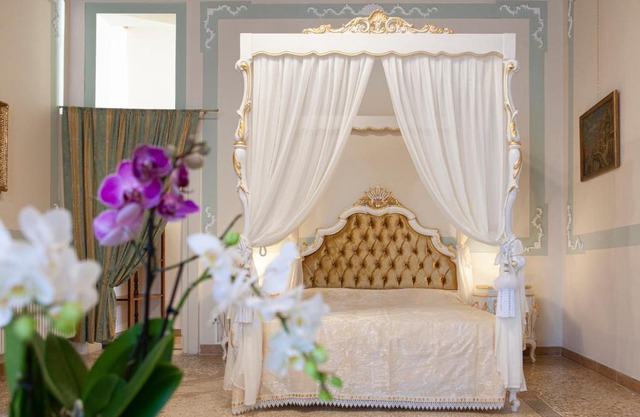 LUXURY APARTMENT PESARO PAPAFAVA