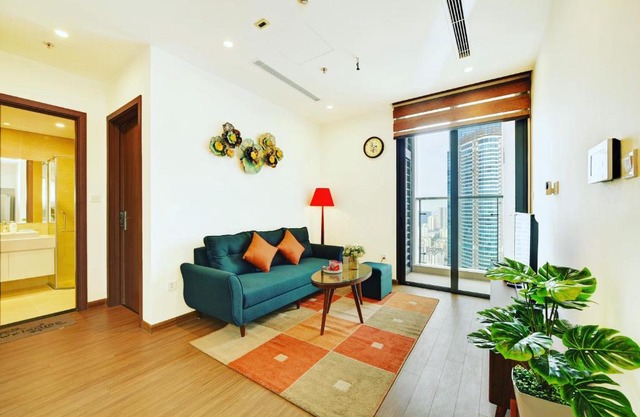 LUXURY APARTMENT VINHOMES SKYLAKE 5min to KEANGNAM