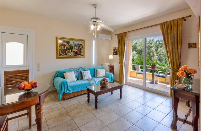 Luxury Apartments close to the beach and near the town Lefkas Blue Residence 2