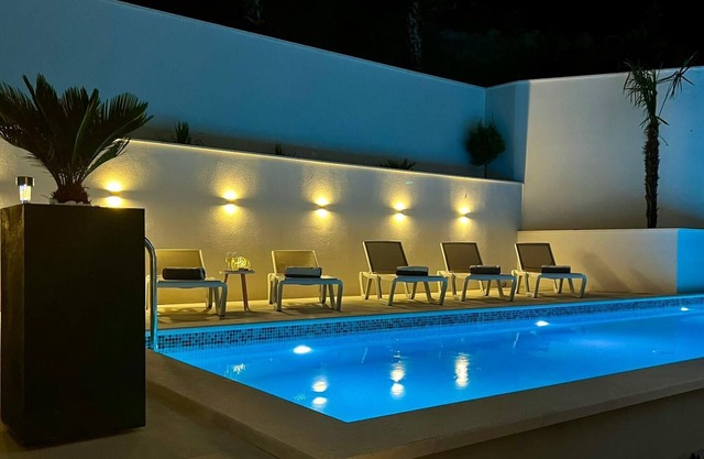 Luxury App. RUBIN in Makarska with dream view, pool, balcony, elevator, parking, WLAN