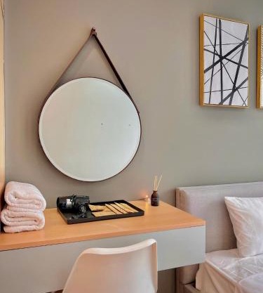 Luxury Apt 2BR - VinHomes Dcapitle Tran Duy Hung Street