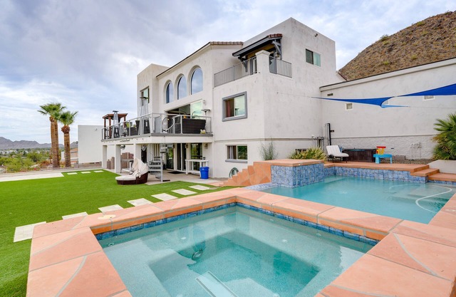 Luxury Arizona Escape - Pool, Hot Tub & Fire Pit