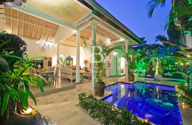 Luxury Award Winning Bali Villas Close to Seminyak Beach