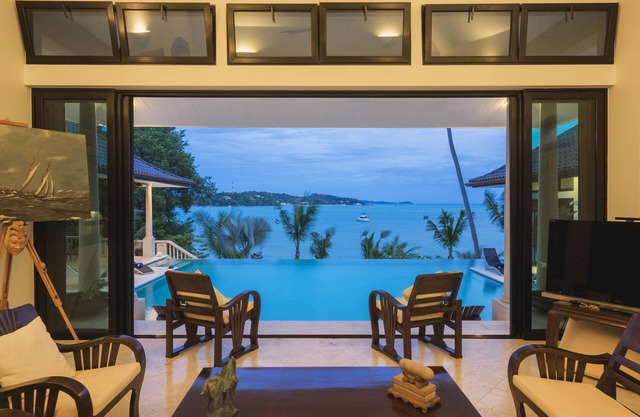 Luxury Beach Front Noble House Villa