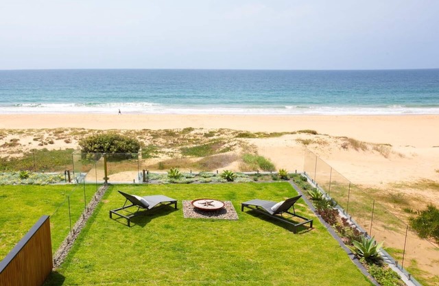 Luxury Beach House with direct Beachfront Access and breathtaking views