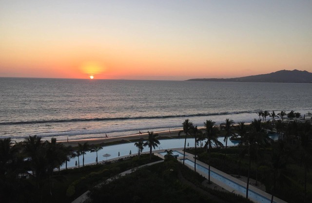 Luxury Beachfront Condo in Península Nuevo Vallarta