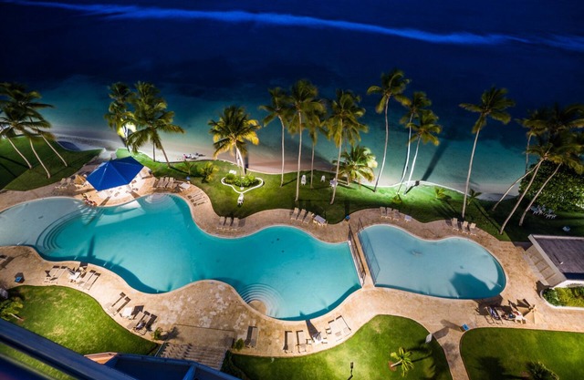Luxury Beachfront 2BR at Las Olas, Juan Dolio