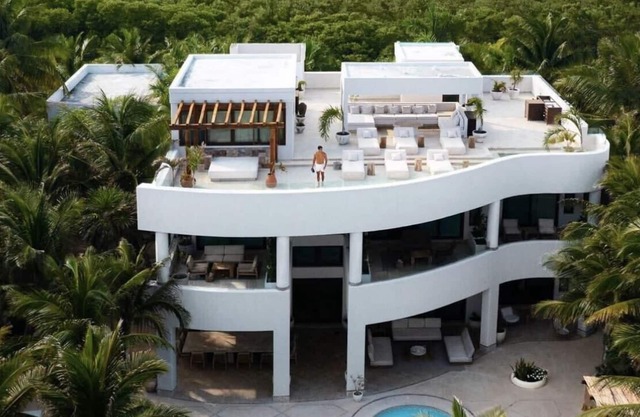 Luxury Beachfront Villa in Tulum with Private Chef