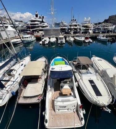 LUXURY BOAT in MONACO