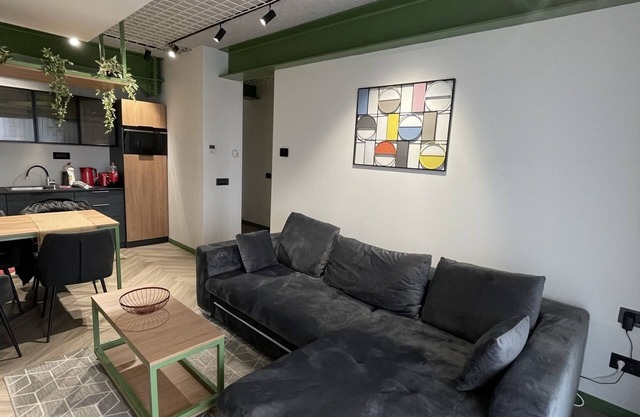 Luxury by The Lake Apartment Sibiu near Binder Lake, 10 min to center