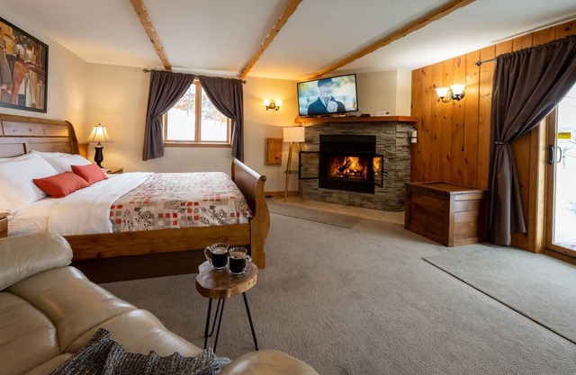 Luxury for two awaits you