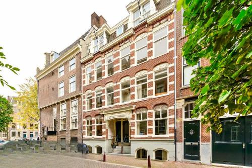 Luxury canal suite in the best location of Amsterdam !