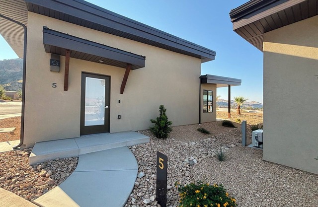 Luxury Casita, near Zion National Park