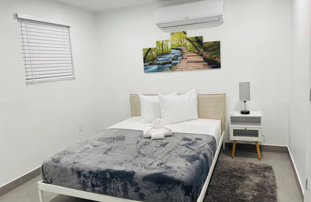 Luxury! Centrally Located 1 Bedroom Apart Orlando.