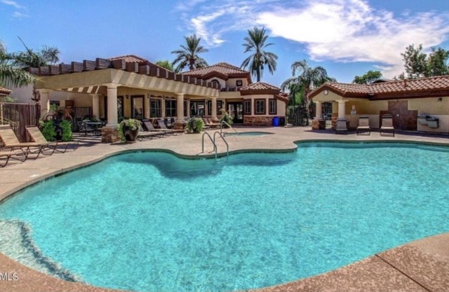 Luxury centrally located condo