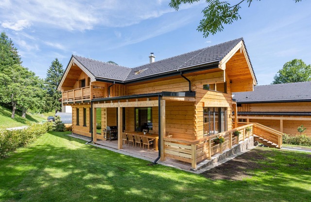 Luxury chalet with sauna, terrace and garden