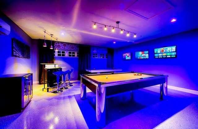 Luxury Championsgate Villa