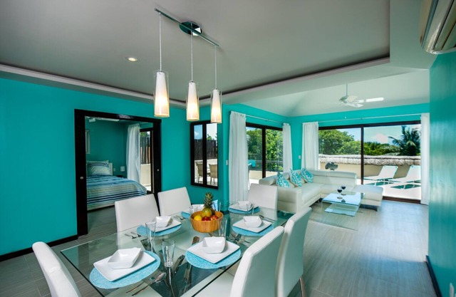 Luxury condo in Puerto Aventuras