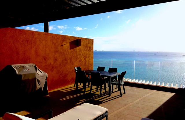 Luxury Condominium, Sea View Terrace