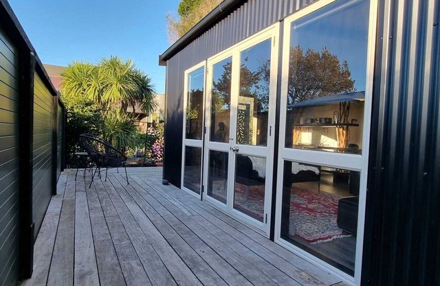 Luxury Container House Auckland Airport