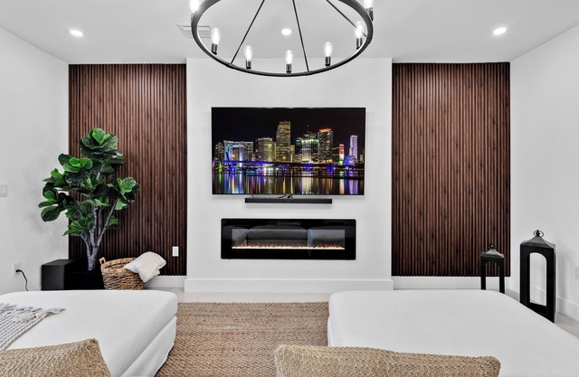Luxury Contemporary Home - Pool & Basketball Court!