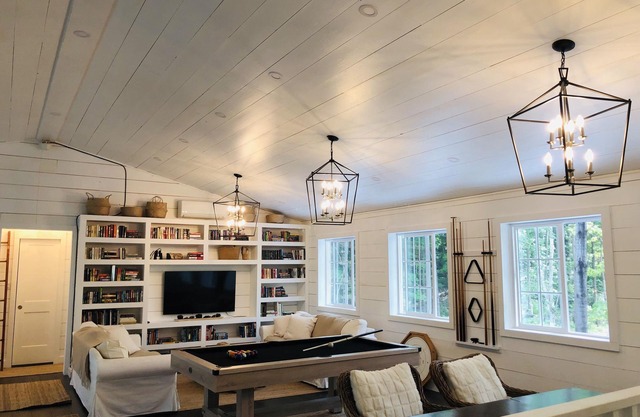 Luxury Cottage, Lake Joseph 5 Bdrm With Tennis & Pickleball On Private 9 Acres