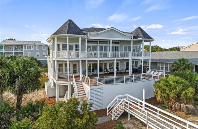Luxury Direct Oceanfront NEW Private Elevated Pool and Spa! Limo Golf Cart Included