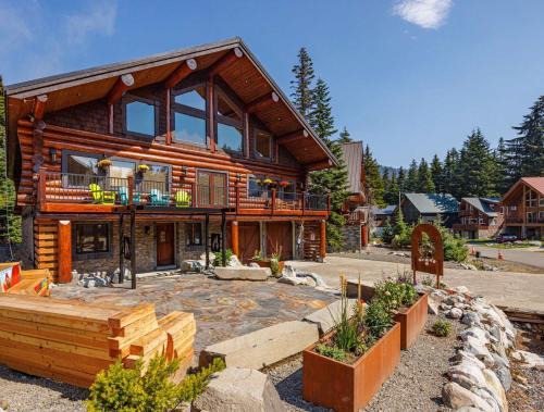 Luxury Family Cabin at Summit West