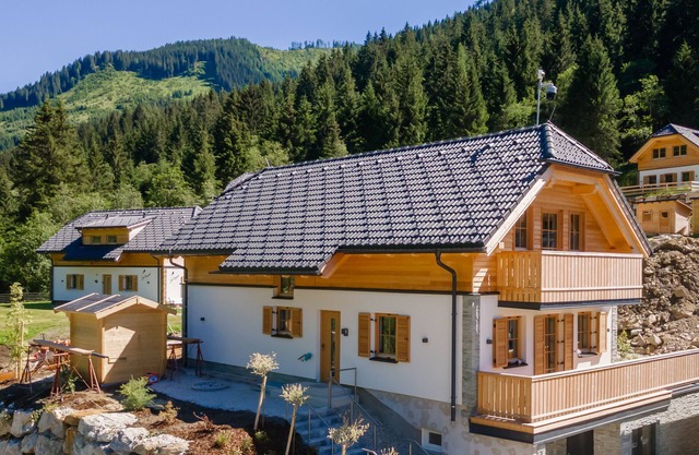 Luxury flat with shared sauna