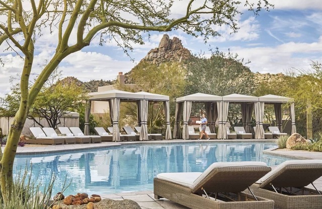 Luxury Four Seasons Residence Club Troon North 1-Bedroom Villa + Amenities