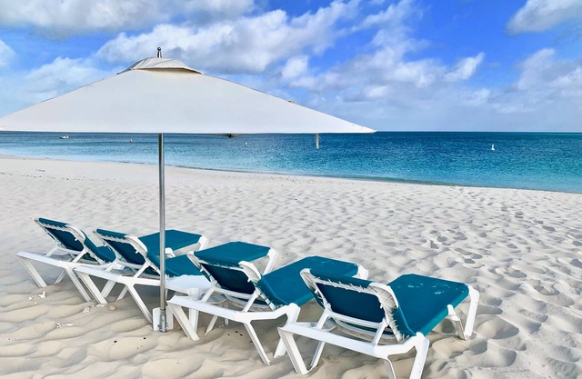 Luxury Grace Bay Beachfront - Perfection